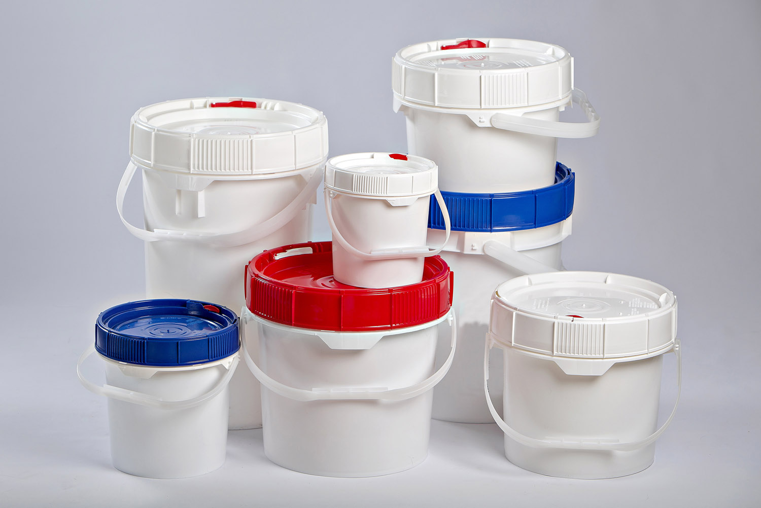 paint bucket mold 16