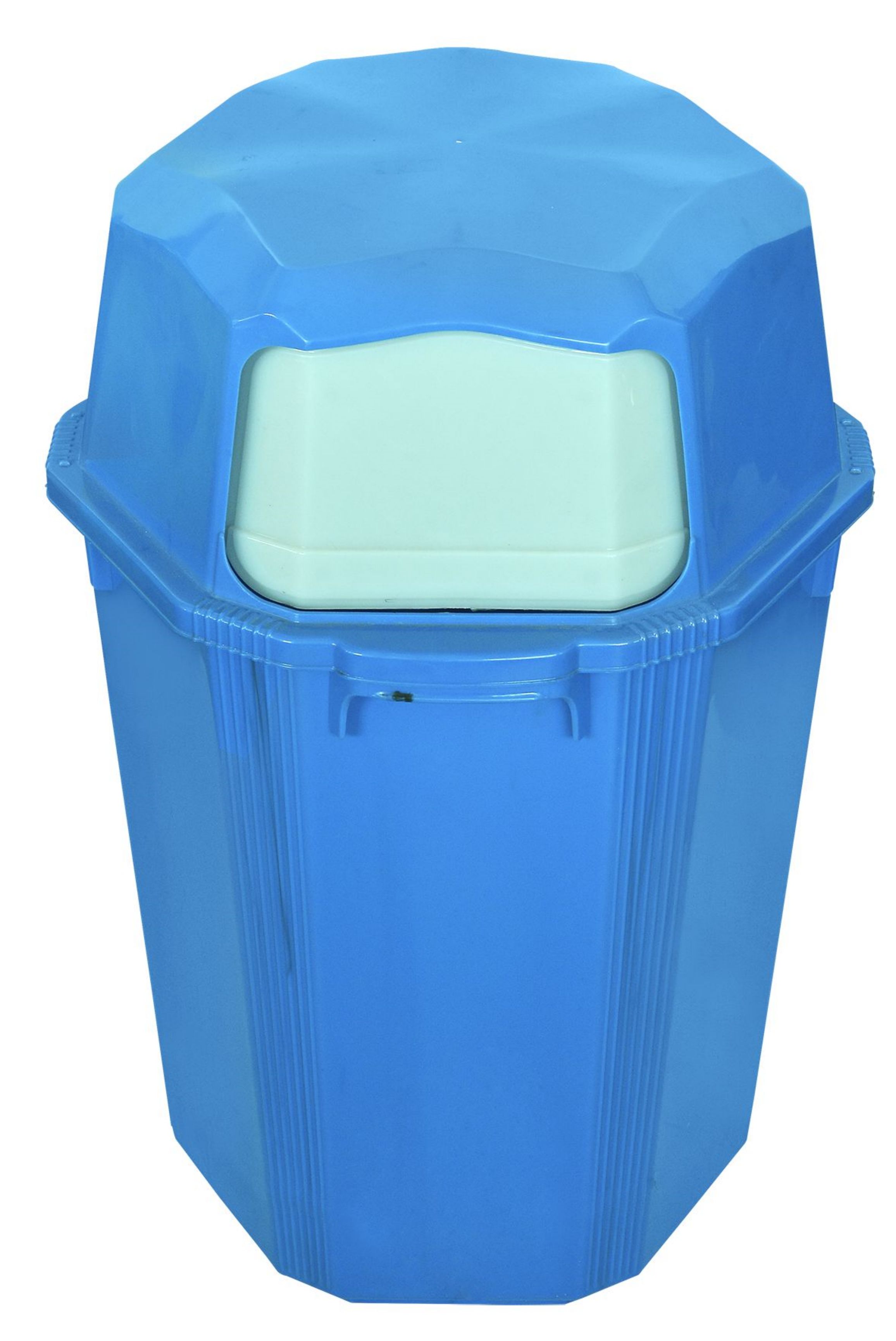 Trash can mold 02